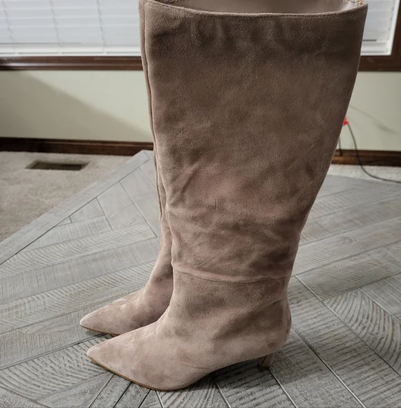 Steve Madden Lavan Women's 9.5 M Boots Taupe Suede Kitten Heels - Picture 2 of 11